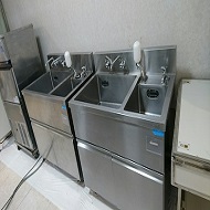 給排水の接続作業